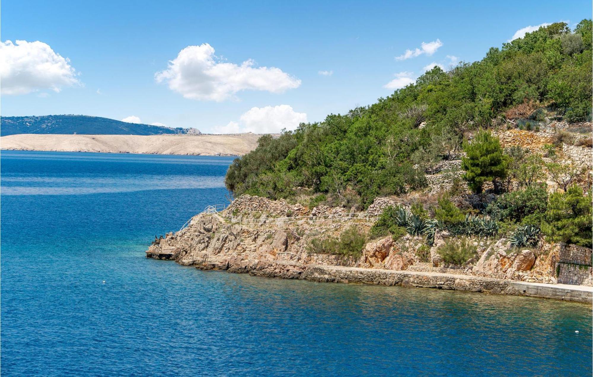 Cozy Apartment In Starigrad With House Sea View Esterno foto